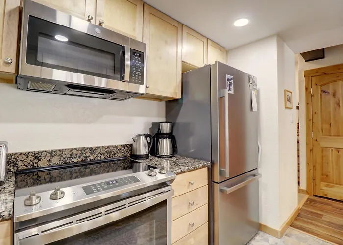 Pg G-6 Peregrine 2br 2ba Apartment