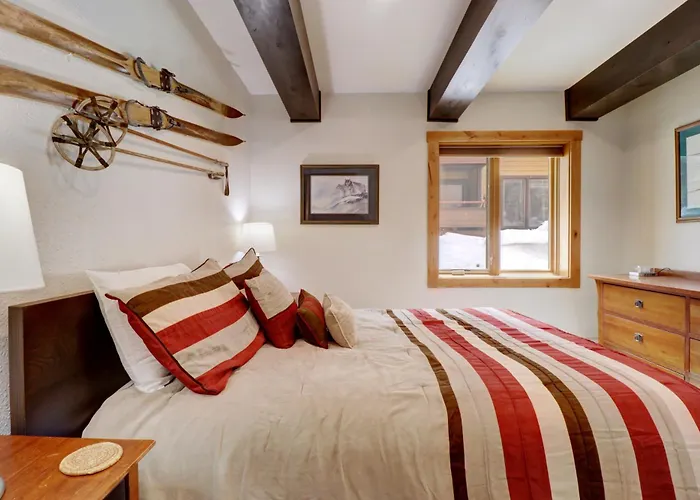 Pg G-6 Peregrine 2br 2ba Apartment *